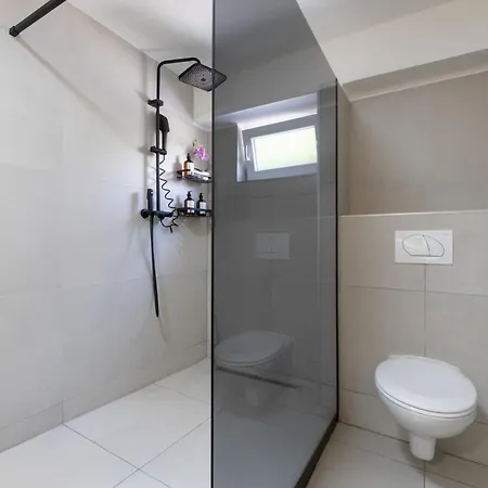 Apartman Anamaria - Just Steps From The