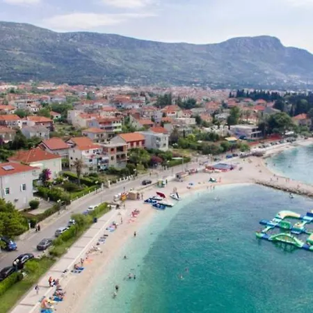 Apartment 30 Meters From The Sea! Anamarija Kastela